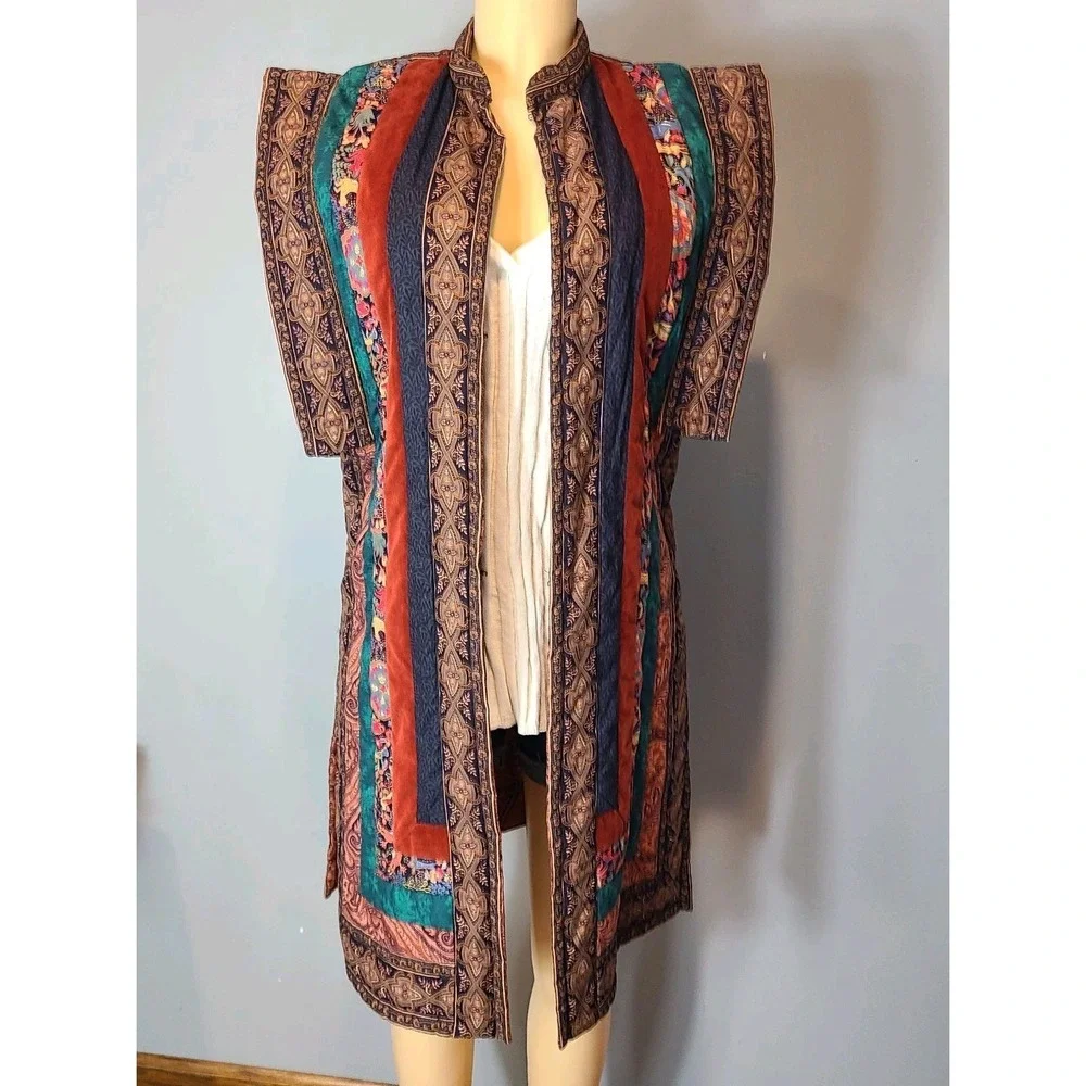 Handmade Vintage Cottagecore Quilt Jacket Boho‎ Upcycled Slow Fashion Vest